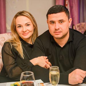 Группа Африканская деревня в ресторане Интеграл