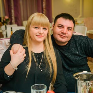 Группа Африканская деревня в ресторане Интеграл