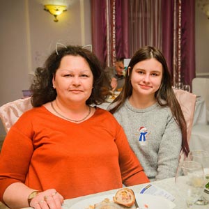 Группа Африканская деревня в ресторане Интеграл