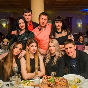 Группа Африканская деревня в ресторане Интеграл