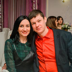 Группа Африканская деревня в ресторане Интеграл