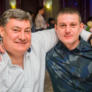 Группа Африканская деревня в ресторане Интеграл