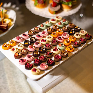 Проекту ARTandshok61 1 год