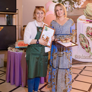 Проекту ARTandshok61 1 год