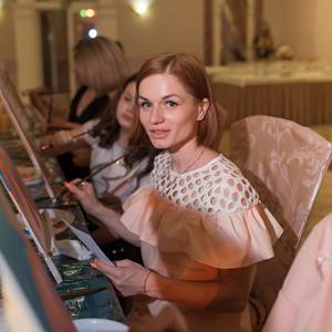 Проекту ARTandshok61 1 год