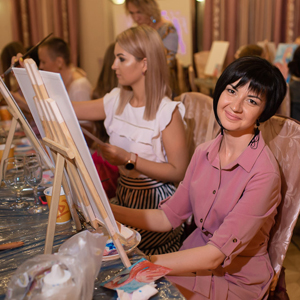 Проекту ARTandshok61 1 год