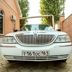 Прокат лимузина в г. Шахты