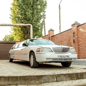 Прокат лимузина в г. Шахты