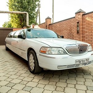 Прокат лимузина в г. Шахты