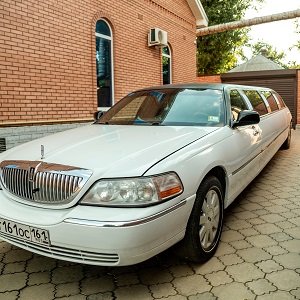 Прокат лимузина в г. Шахты