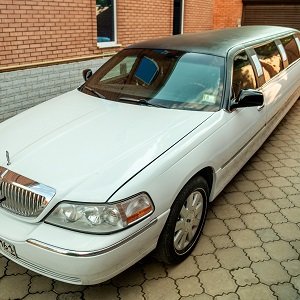 Прокат лимузина в г. Шахты